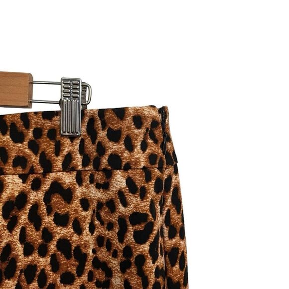 Talbots Chatham Slim Leg Ankle Pants Animal Print Size 8 NWT - Picture 2 of 8